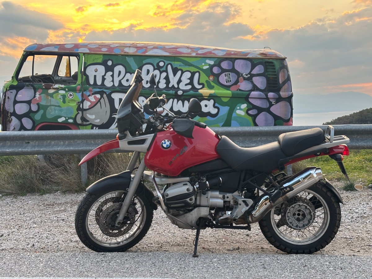 «Chunky» Gets Tested (BMW R850GS)